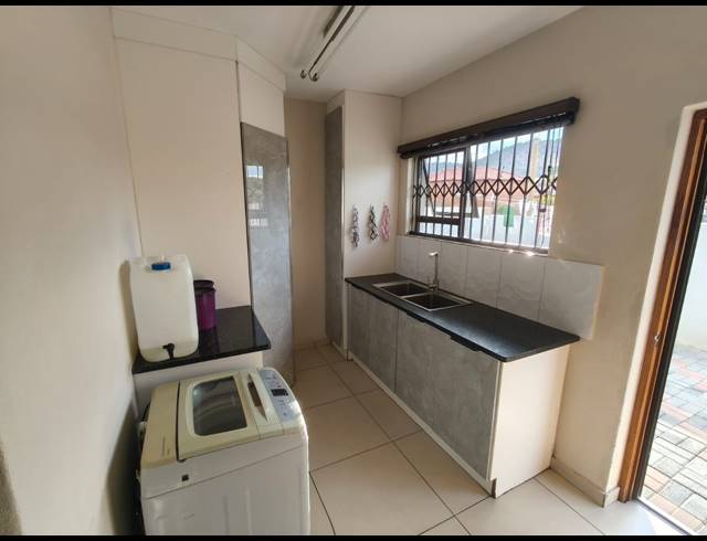 3 BEDROOM DUPLEX FOR SALE IN CASHAN